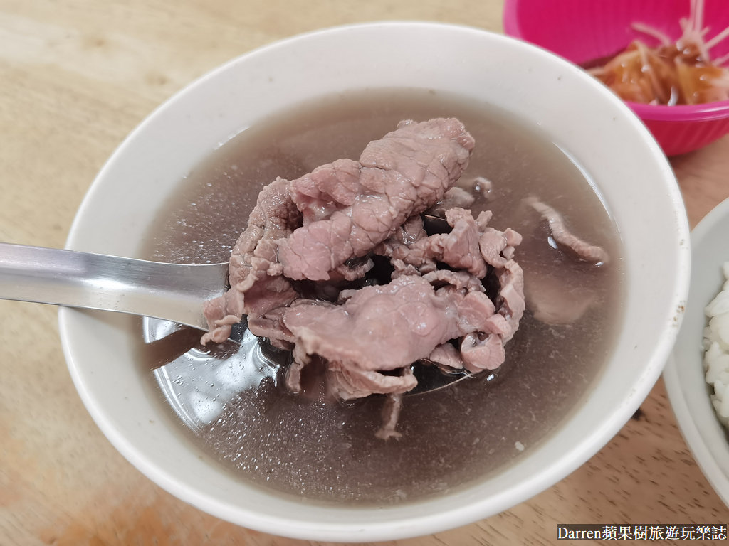 台南美食|西羅殿牛肉湯/米其林推薦台南牛肉湯(菜單價錢)